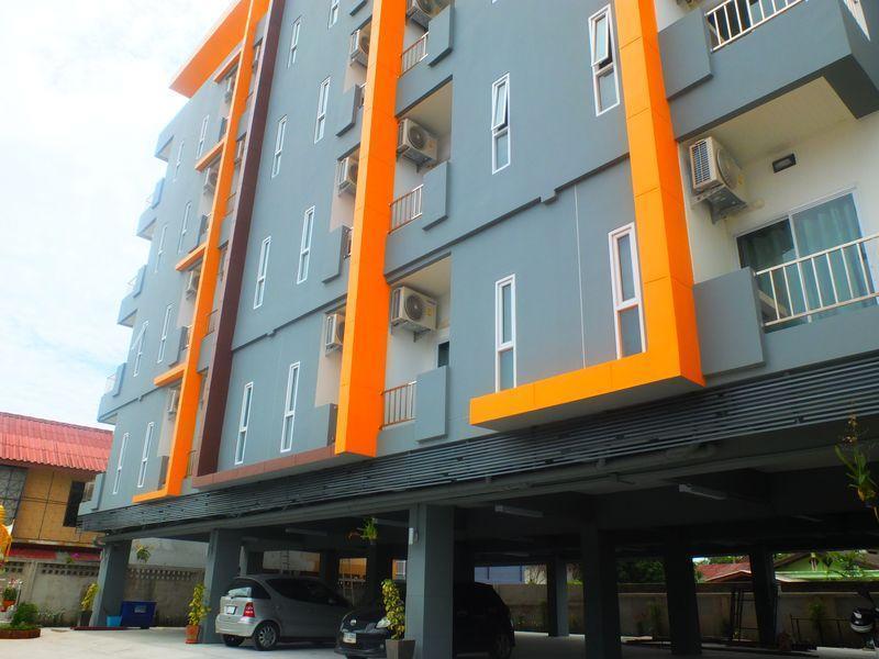 Pc Place Pattaya Exterior photo