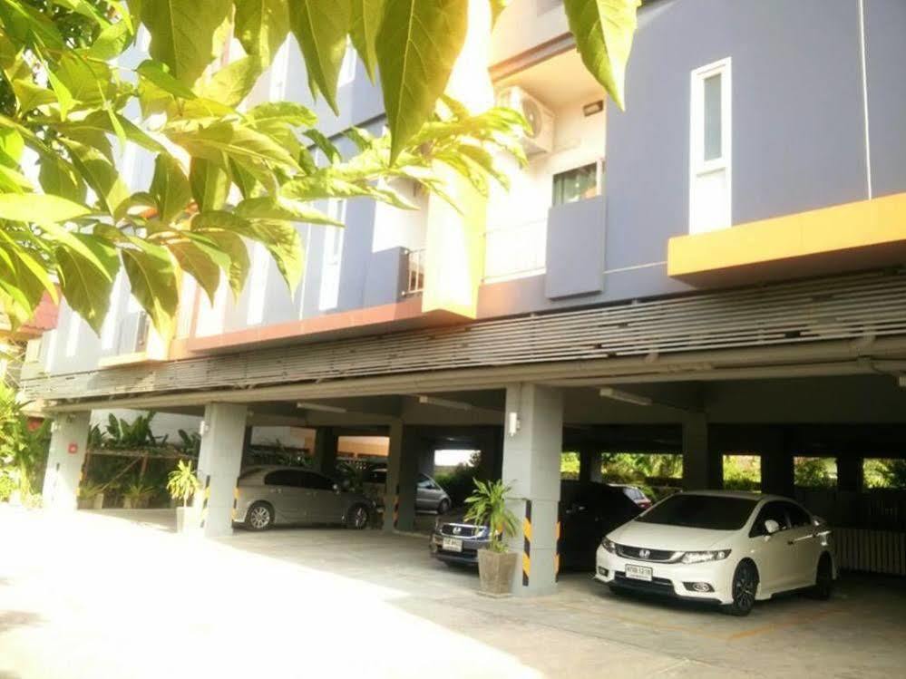 Pc Place Pattaya Exterior photo