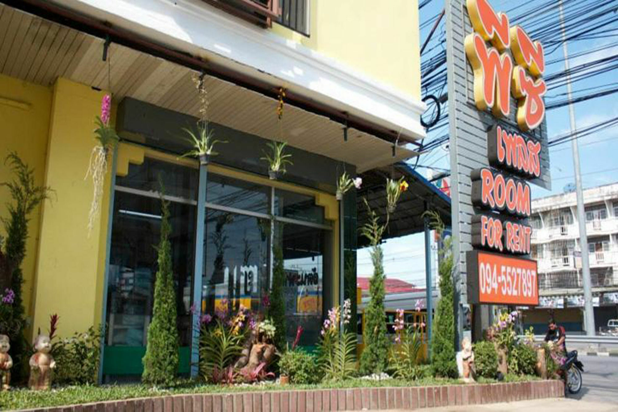Pc Place Pattaya Exterior photo